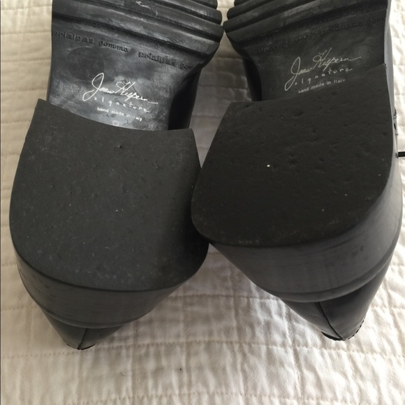 Joan Helpern Signature hand made black leather oxford shoes. - Picture 6 of 10